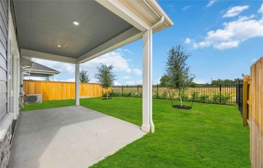 Beazer . 24150 Prairie Crabapple Ct . Patio