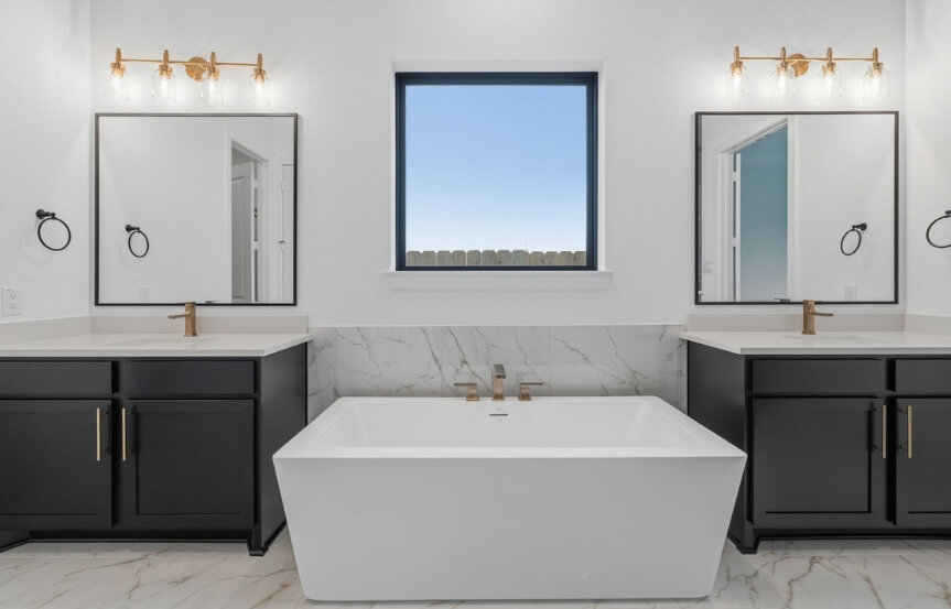 Brookfield 60 7618 Wildwood Gap Ln Primary Bath 2