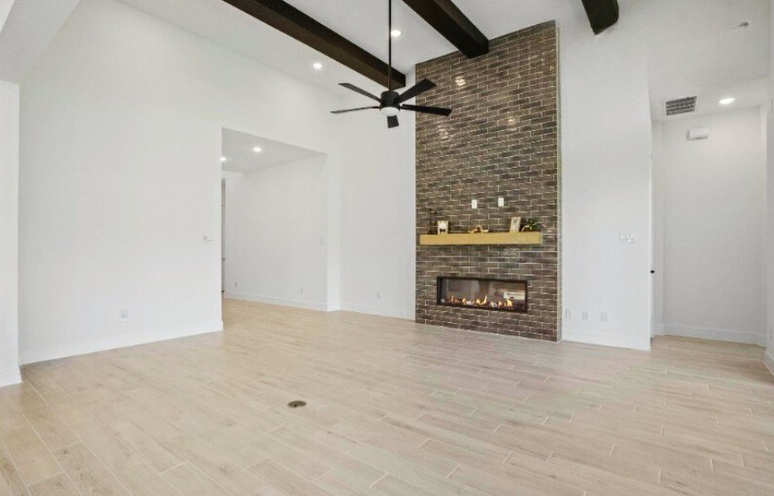 Chesmar 60 7422 Butterfly Blossom Lane Living 1