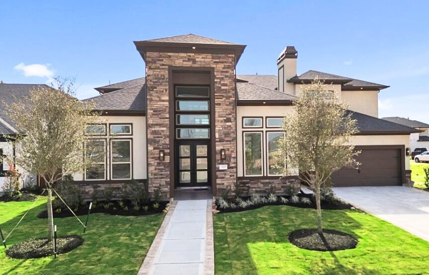 Newmark 25107 Golden Tallgrass, Ext (1)