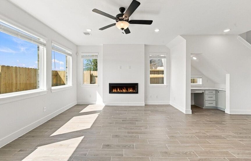 CC . 7627 Swooping Swallow Ln . Interior 2