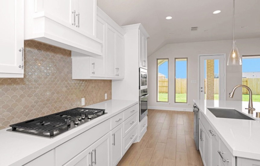 Perry 55 7226 Bush Glade Drive Kitchen 2