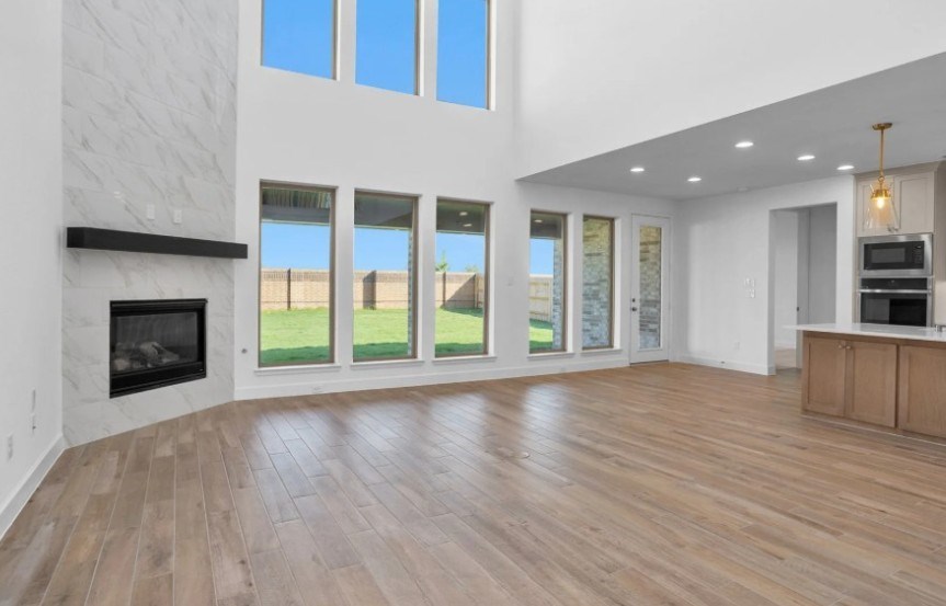 Perry 65 25306 Golden Tallgrass Drive Living 1