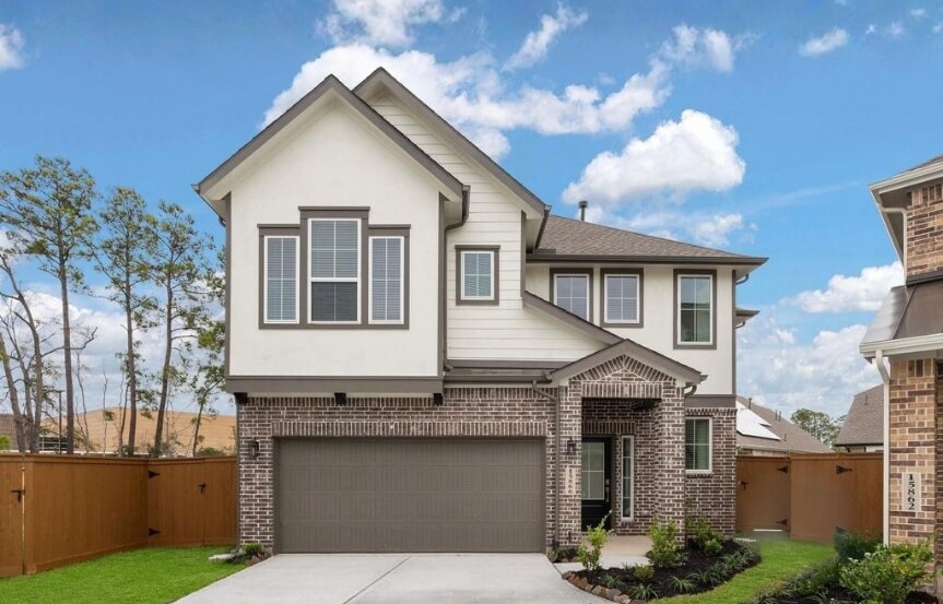 CC 7647 Swooping Swallow Ln Exterior