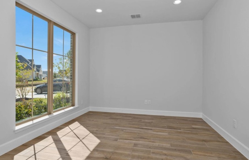 Perry 65 7147 Rustic Forest Drive Office