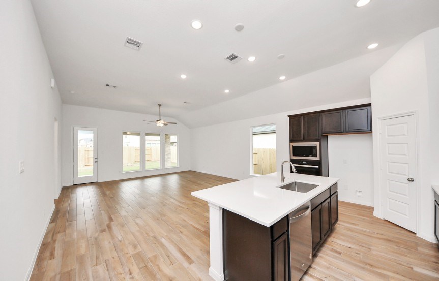 Brookfield 50 24910 Water Birch Way Kitchen 1