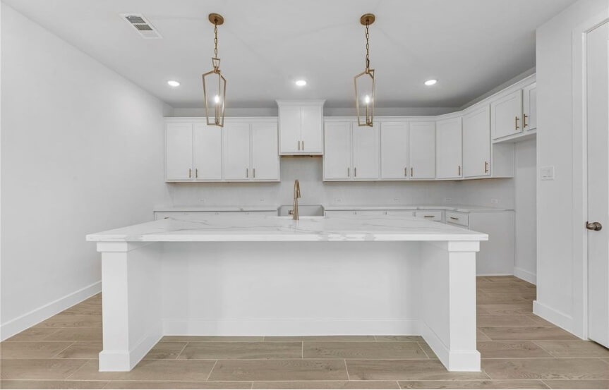 Westin40 7927 Clover Gully Ln, Kitchen2 (1)