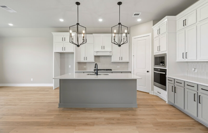 Brookfield 60 . 25003 Prairie Breeze Dr . Kitchen