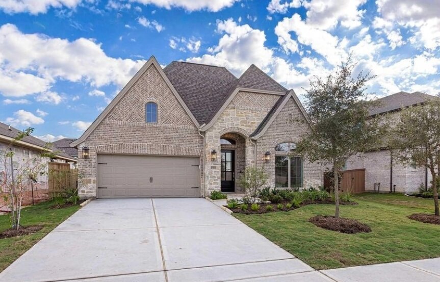 Perry 55. 25023 Wilderness Haven Ln. Exterior