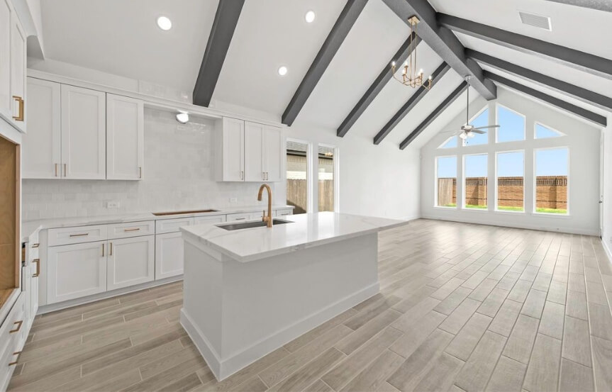 Westin 40 24918 Poppy Terrace Ct Kitchen