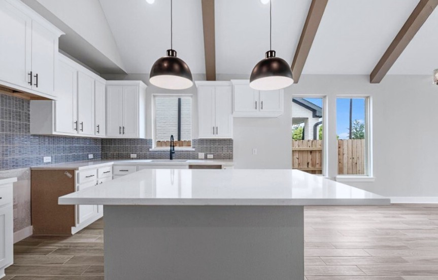 Westin 40 24710 Harrow Meadow Drive Kitchen 2