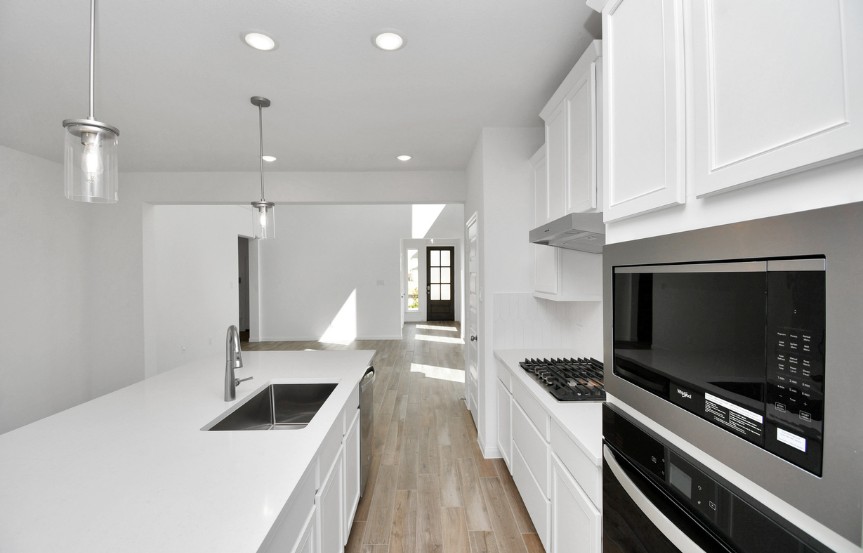 Brookfield 40 24935 Vervain Meadow Trail Kitchen 2