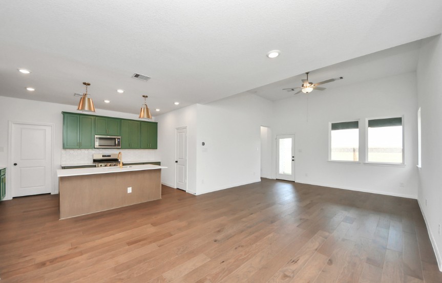 Brookfield 50 7731 Clover Gully Lane Kitchen 6