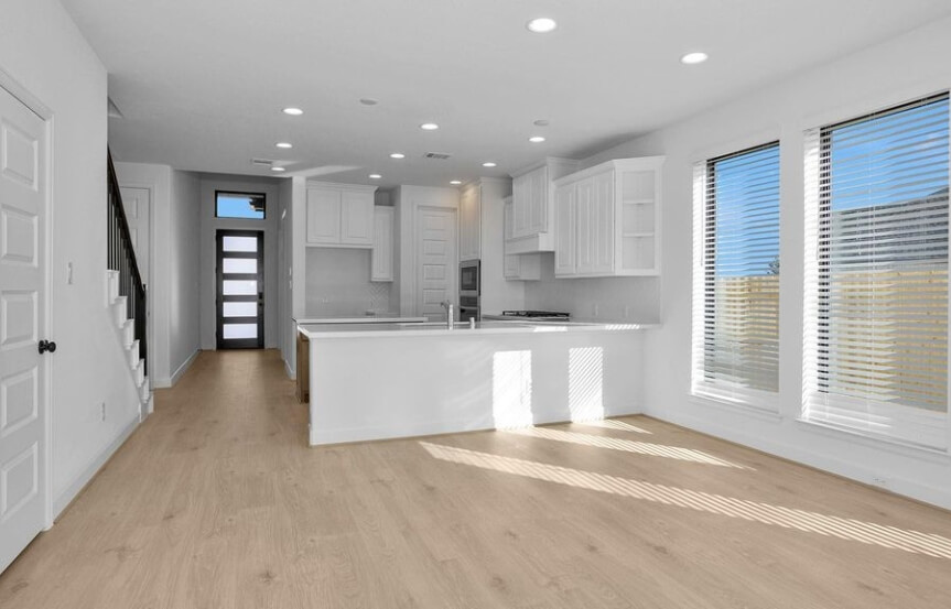 Perry 45 25431 Balsam Run Trail, Kitchen1 (1)