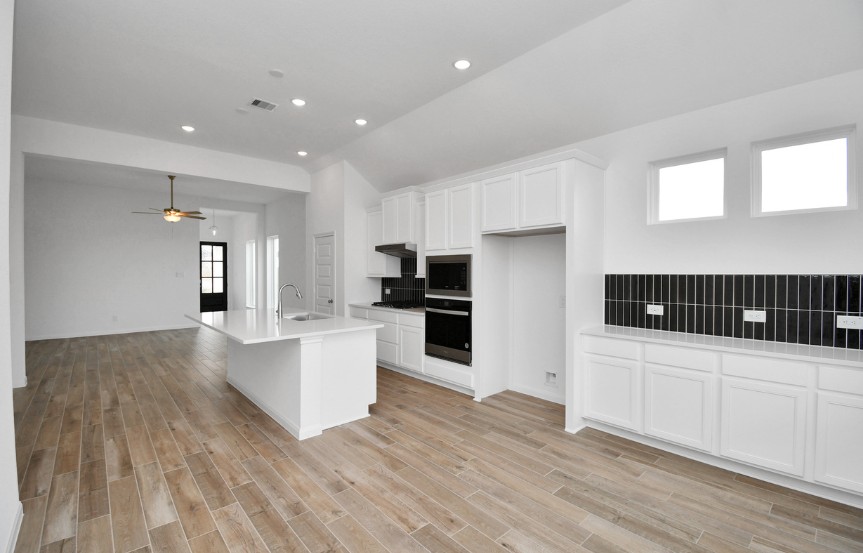 Brookfield 40 24922 Poppy Terrace Court Kitchen 3