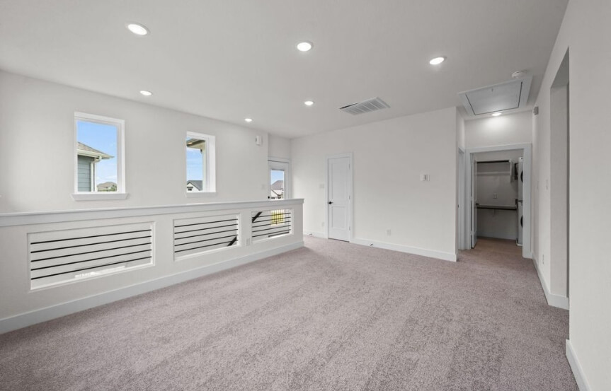 CC . 7615 Swooping Swallow Ln . Upstairs