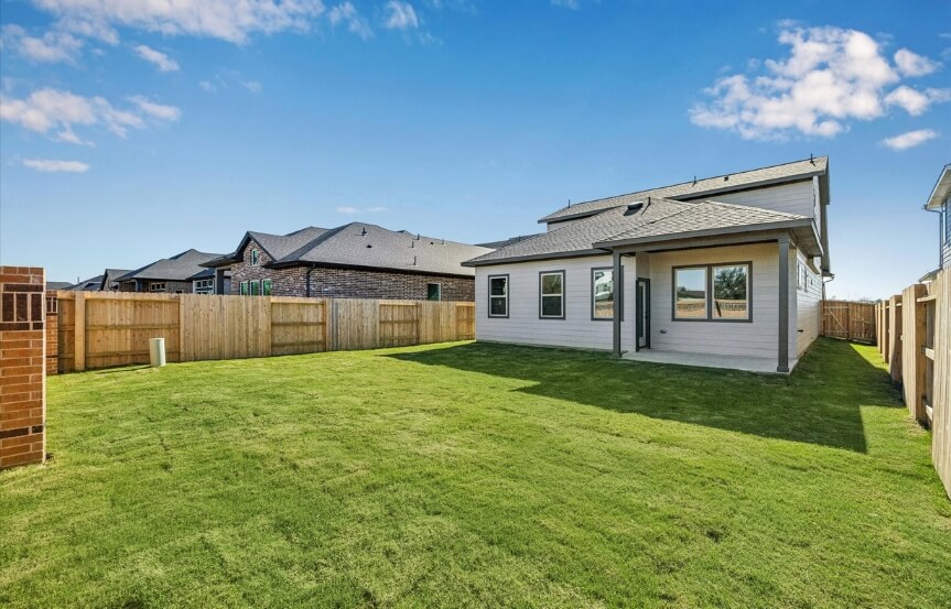 BR 45 22730 Norcrest Hills Backyard (1)