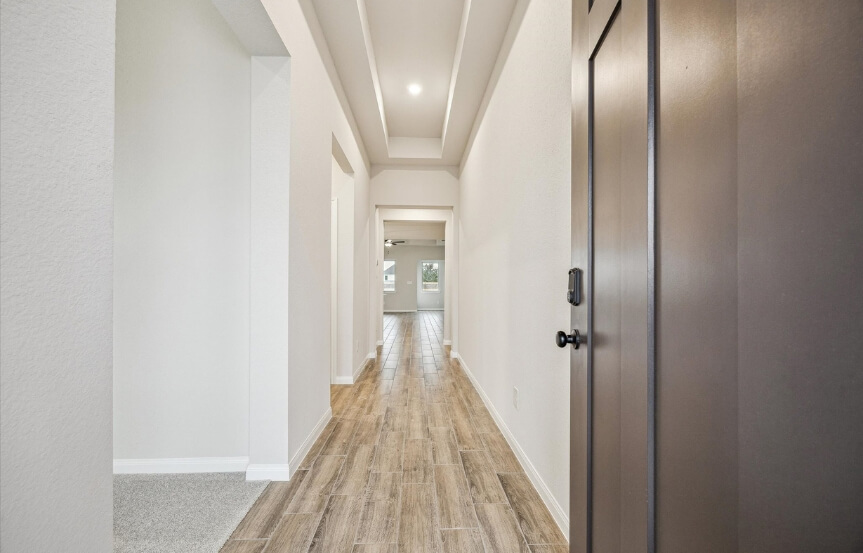 BR 45 22730 Norcrest Hills Entry (1)