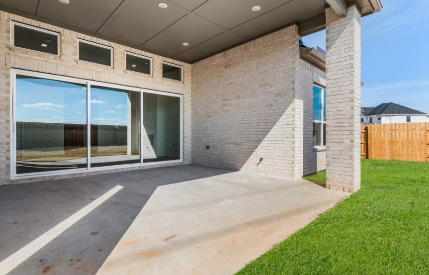 TB 70 7106 Sunflower Valley Dr Patio (1)