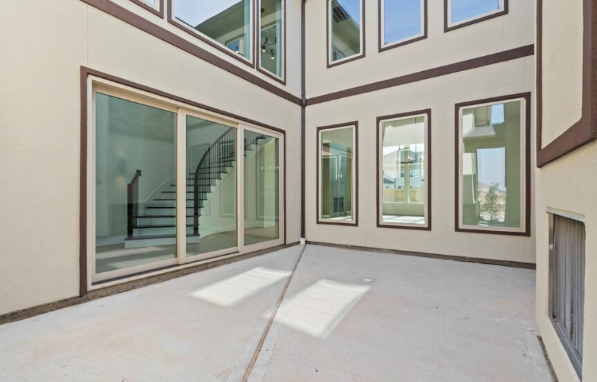 Newmark 70 25107 Golden Tallgrass, Interior Courtyard1 (1)