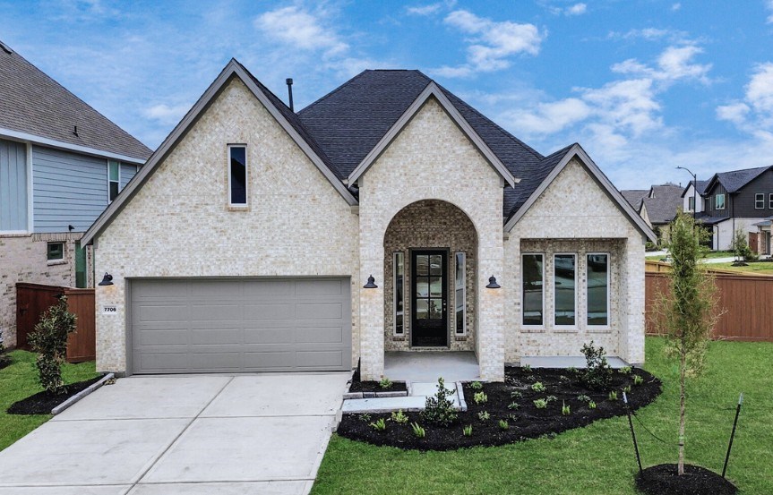 Brookfield 50 7706 Clover Gully Ext.