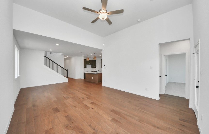 Brookfield 50 7731 Clover Gully Lane Living 2