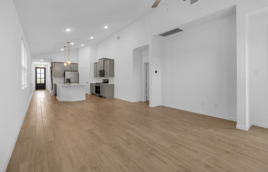 Brookfield 40 7319 Blue Gentiana Lane Interior 4