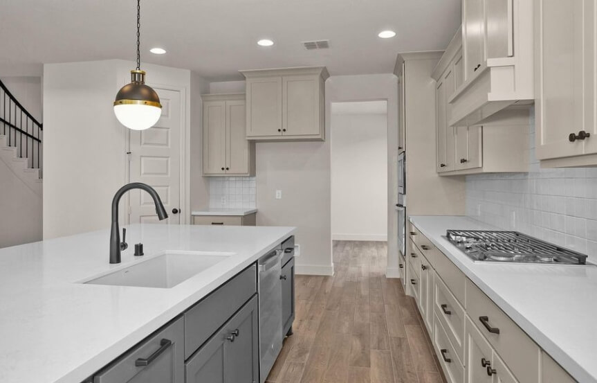 7207 Valley Mint Dr Kitchen 2
