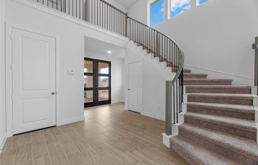 Westin40 7927 Clover Gully Ln, Entry1 (1)