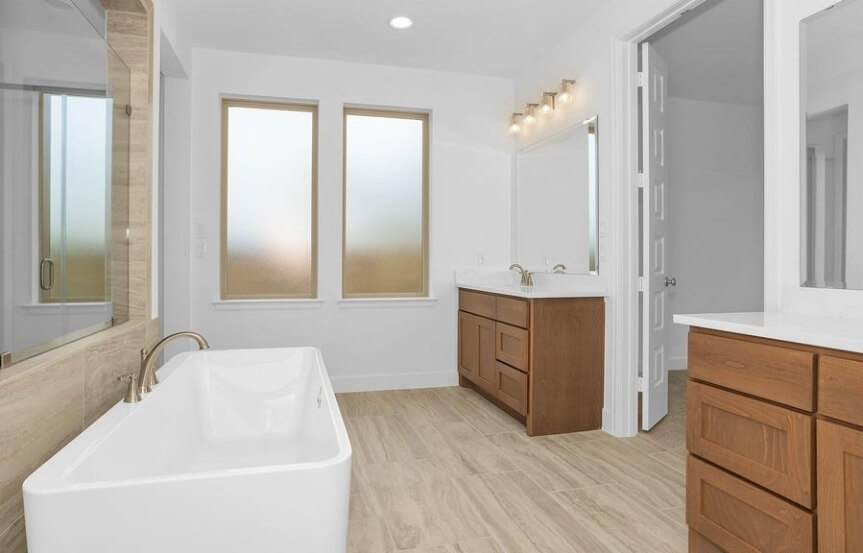 Perry 65 7138 Rustic Forest Drive, Bathroom (1)