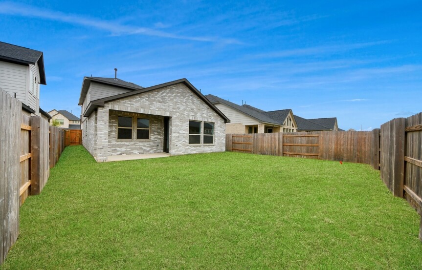 Brookfield 40 7238 Blue Gentiana Ln, Backyard (1)