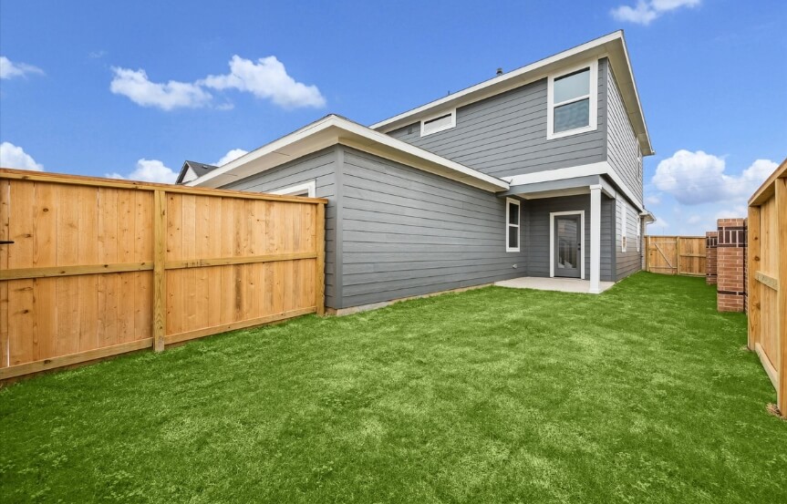 Brookfield 40 AL 6403 Prospect Oaks Pkwy, Backyard (1)