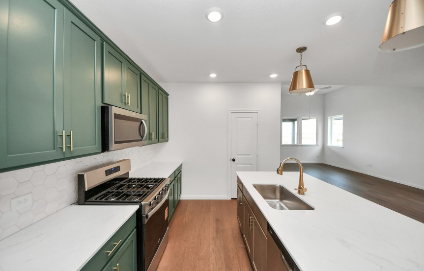 Brookfield 50 7731 Clover Gully Lane Kitchen 3