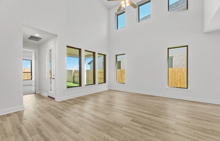 Westin 40 24922 Vervain Meadow Living 2