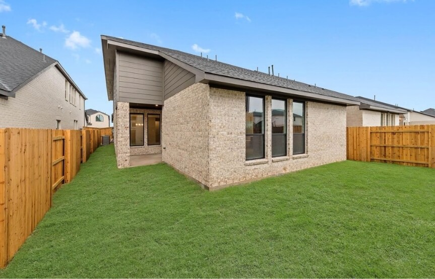 Westin 40 . 7806 Clover Gully Ln