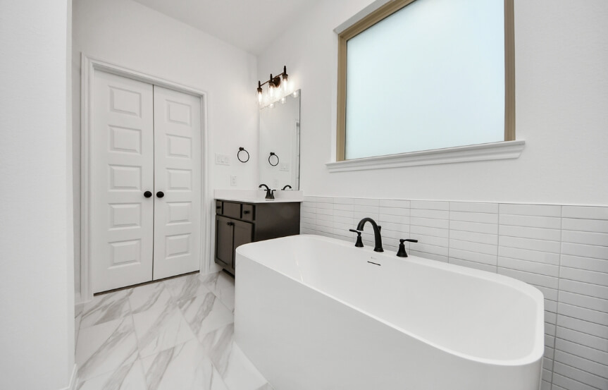 Brookfield 40 7827 Clover Gully Lane, Bathroom2 (1)