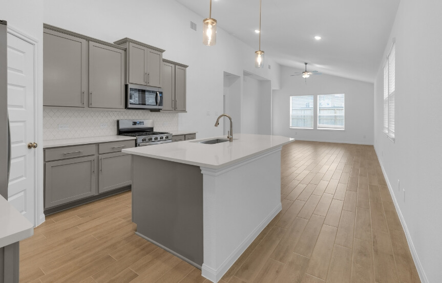 Brookfield 40 7319 Blue Gentiana Lane Kitchen Interior