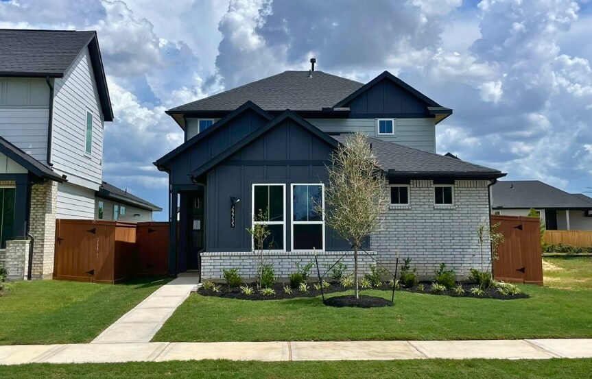 22735 Norcrest Hills Dr