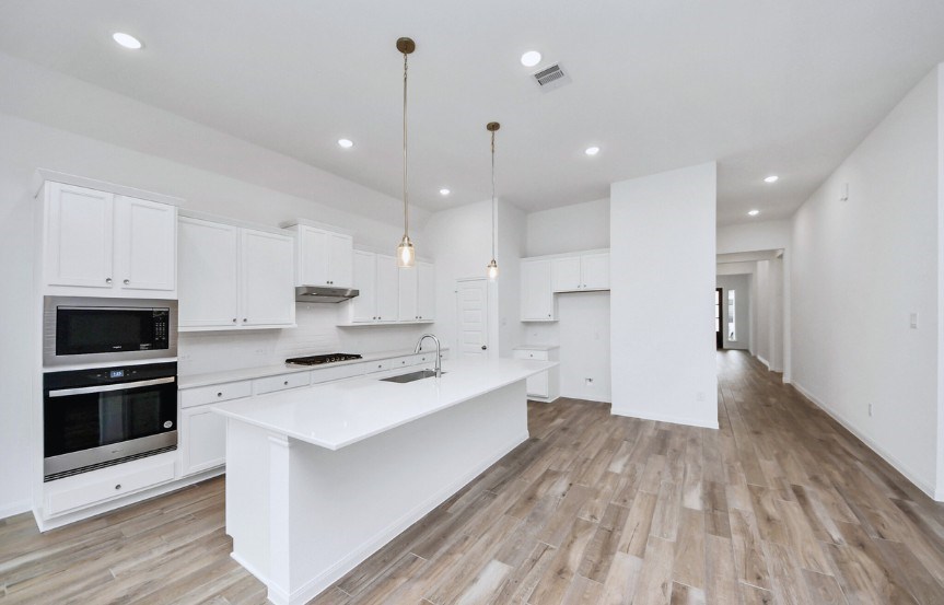 Brookfield 50 7706 Clover Gully Kitchen 2