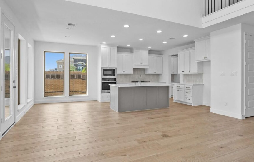 Perry 55 7206 Bush Glade Dr Interior 2