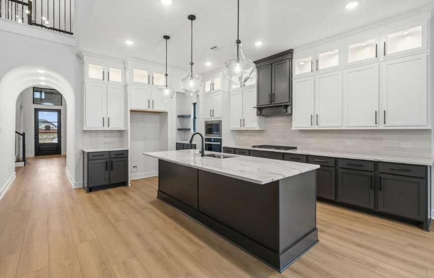 Brookfield 60 7703 Greyson Grv Dr Kitchen 3