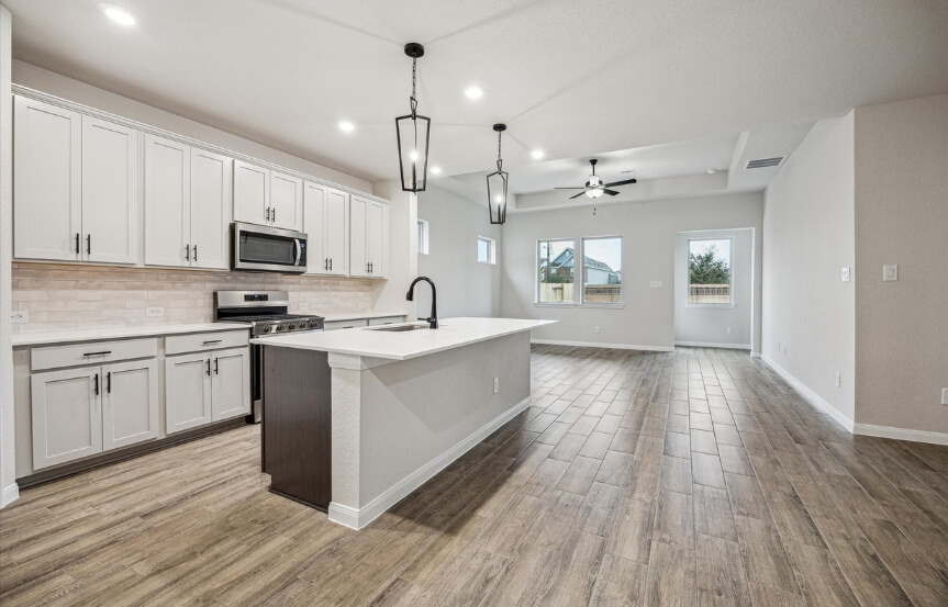 BR 45 22730 Norcrest Hills Kitchen 1 (1)