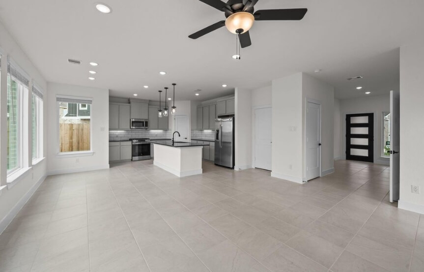 CC . 7615 Swooping Swallow Ln . Interior