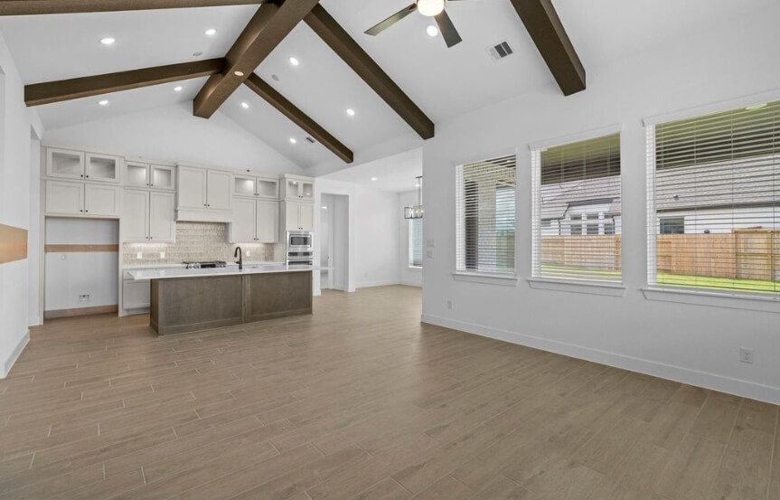 Chesmar 60 . 25015 Cedar Horn Ln . Interior 2