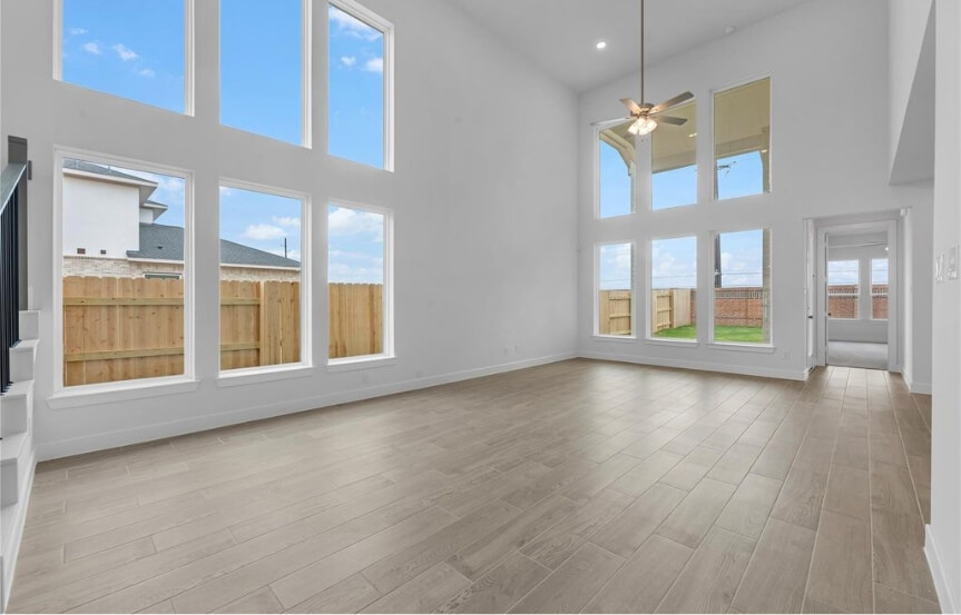 Westin40 7927 Clover Gully Ln, Living (1)