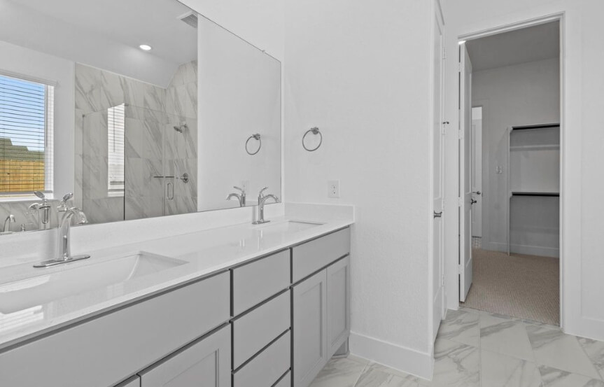 25106 Skyline Prairie Ln Primary Bath