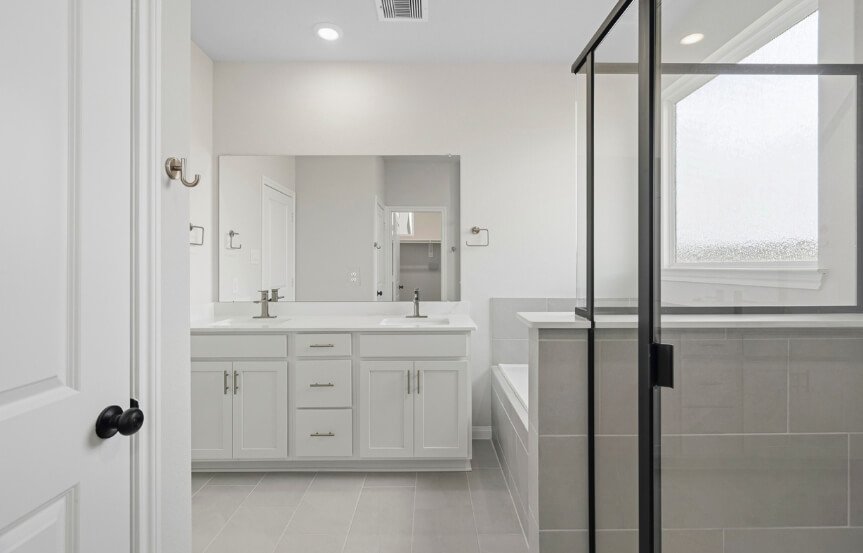 Brookfield AL . 22735 Norcrest Hills Dr . Primary Bath 2