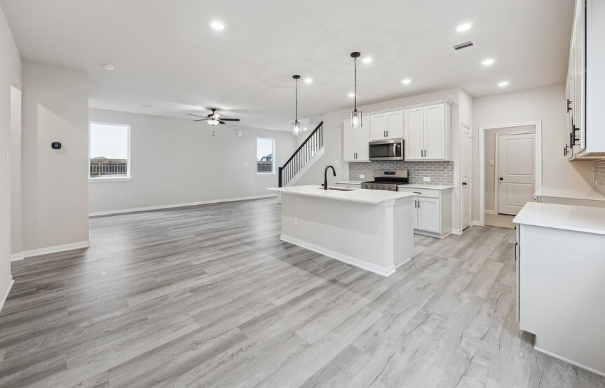 Brookfield 40 AL 6403 Prospect Oaks Pkwy, Lkitchen3 (1)