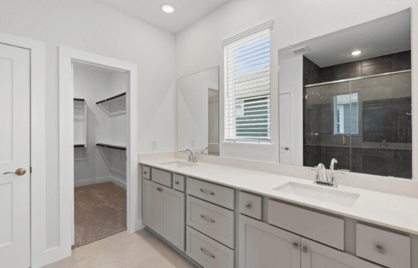 Chesmar C C 7642 Meadow Mouse Lane Primary Ensuite 2