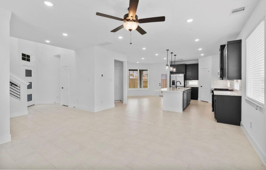 CC 7647 Swooping Swallow Ln Interior